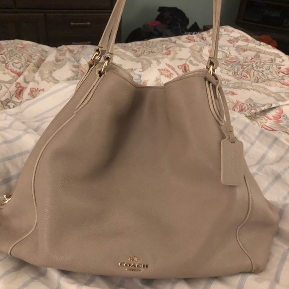 Authentic Coach Purse *SALE TODAY ONLY* - Picture 1 of 8